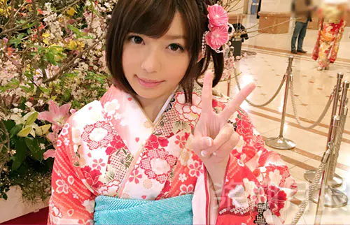 200GANA-894 和服还是很好看的